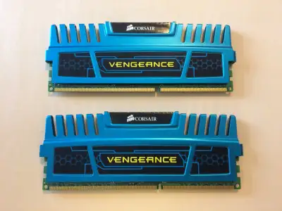 2 Barrettes mémoire Ram DDR3 8 GB (2 x 4 GB), View more