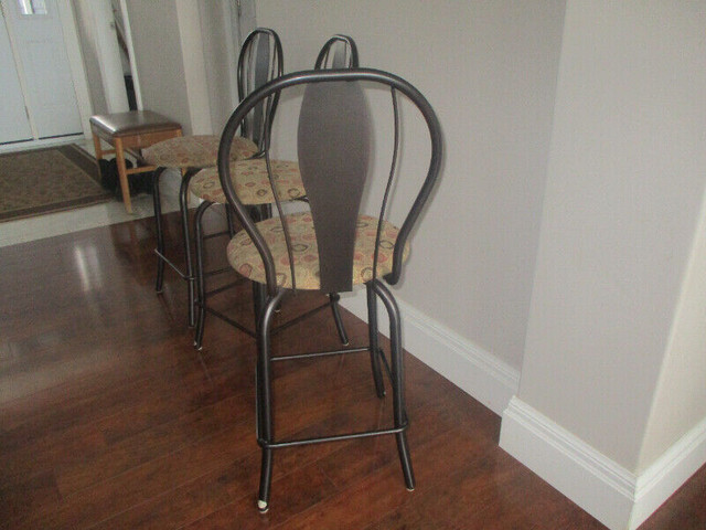 Bar Stools in Chairs & Recliners in Dartmouth - Image 2