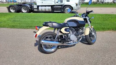 For sale 2007 Ducati GT100o sport classic in excelent condition. Send me a message if you have any q...