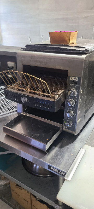 Toaster used in restaurants | Toasters & Toaster Ovens | City of Toronto |  Kijiji