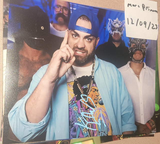 Eddie Kingston signed 8x10 photos AEW ROH TNA Wrestling Lutte dans Art et objets de collection  à Ville de Montréal - Image 2