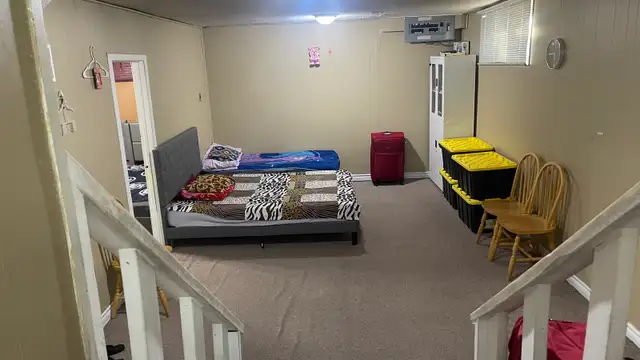 1+ Bed 1 Bath Walkout basement for rent near square one in Long Term Rentals in Mississauga / Peel Region - Image 5