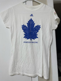 Woman’s Toronto Maple Leaf Shirt 