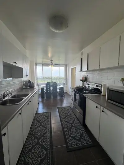 3 Bedroom, 2 Bath Apartment for Rent in East York