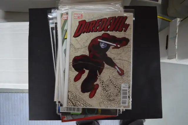 Marvel comics daredevil, 2011,  1, 2,4-14, 18-26 in Comics & Graphic Novels in Oshawa / Durham Region - Image 2