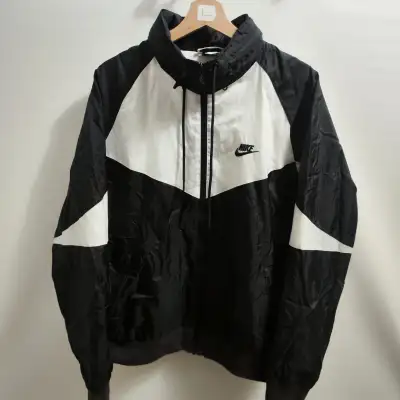Nike Retro y2k Windbreaker Big back Logo Jacket - MENS LARGE, View more
