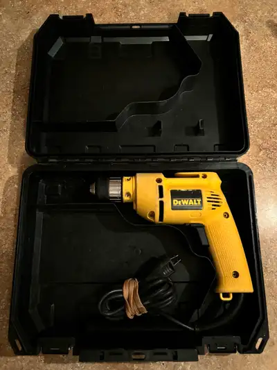 Perceuse Dewalt DW106 3/8 Outil en excellente condition