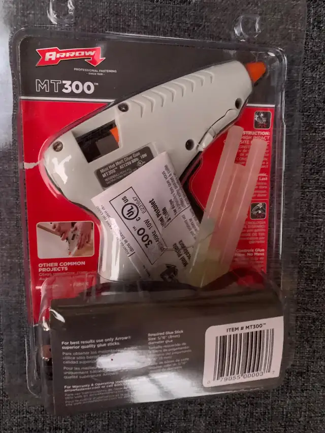 Mini Trigger Glue Gun in Hobbies & Crafts in Brockville - Image 6
