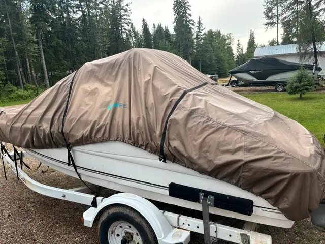 Campion S525 in Powerboats & Motorboats in Lloydminster - Image 4
