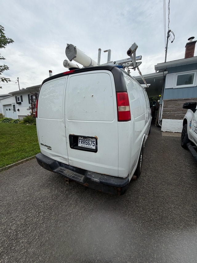 Gmc savana 2013 — photo 4