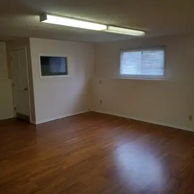 Lower Two Levels for Rent at Castleridge, NE