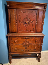 Vintage wooden cabinet 