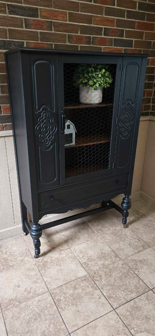 Refinished antique black hutch/cabinet  in Hutches & Display Cabinets in Hamilton - Image 3