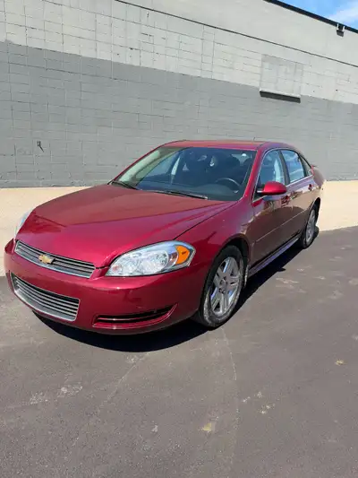Selling my impala has 86km runs and drives amazing no issues at all no clunks no ticks no leaks , if...