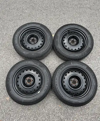235/60/18 Continental Vikingcontact7 off a 2023 Volvo XC60. Tires have almost full tread left 9.5/32...