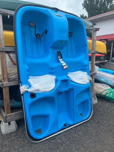 Freedom Canoe and Kayak in Caesarea 4 Cedar Grove Drive, Caesarea (10 mins east of port Perry) 289-2...