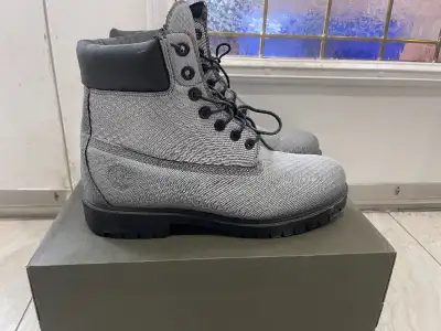 Timberland boots Size10, View more
