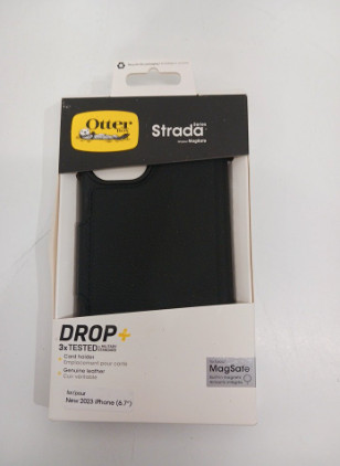 iPhone 15 Plus Otterbox Strada Leather Folio Case- NEW in Cell Phone Accessories in Markham / York Region - Image 2
