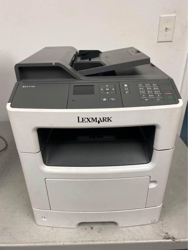 Lexmark MX317DN Imprimante Laser Monochrome Usager dans Imprimantes, Scanneurs  à Ville de Montréal - Image 2