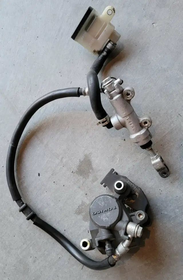 Kawasaki, Suzuki, Honda Motorcycle Parts 2003 + in Motorcycle Parts & Accessories in Mississauga / Peel Region - Image 11