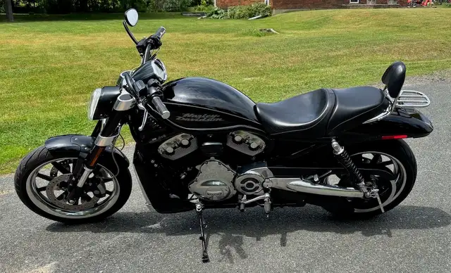 2007 Harley-Davidson VRSCR Street Rod V-Rod in Street, Cruisers & Choppers in Trenton - Image 3