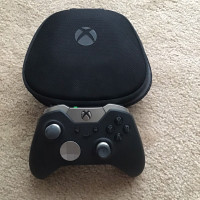 Xbox One Wireless Controller & Dual Charging Station