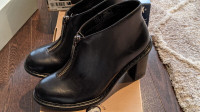 Dr. Martens Jolene Women Boots Zip up