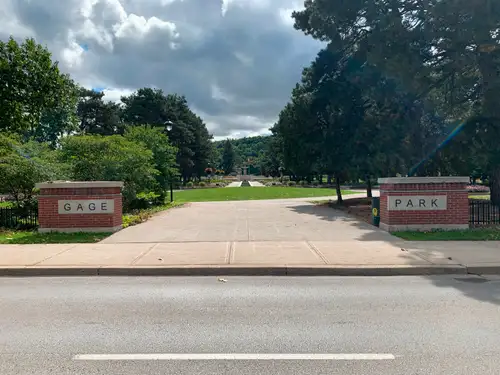 1 BEDROOM APARTMENT WITH HUGE ROOMS ACROSS FROM GAGE PARK $1295/mo Parking included. Laundry in base...