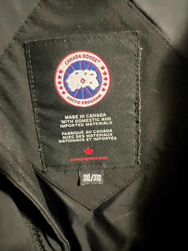 Canada Goose Expedition Parka in Men's in City of Toronto - Image 6