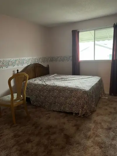 Master bedroom available right now