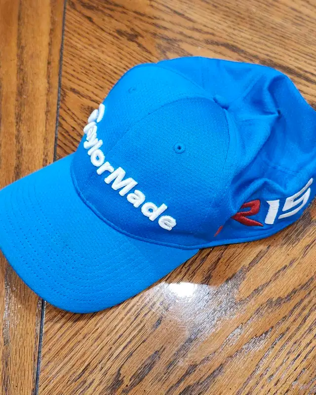TAYLORMADE GOLF HAT 