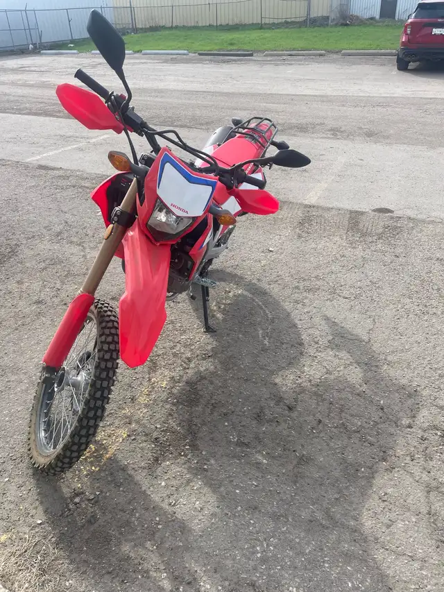 2023 Honda CRF 300 in Dirt Bikes & Motocross in Regina - Image 4