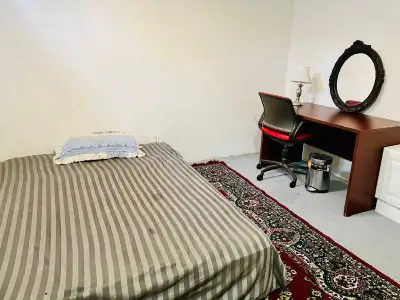 A ROOM FOR RENT IN THE BASEMENT IS AVAILABLE FROM 1ST JULY ON COLLEGE WAY AND ERINMILLS PARK WAY WAL...
