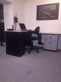 L-shaped office desk with 2 drawers and 2 end shelves