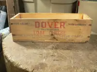 plusieurs boite de fromage antique en bois a différent prix