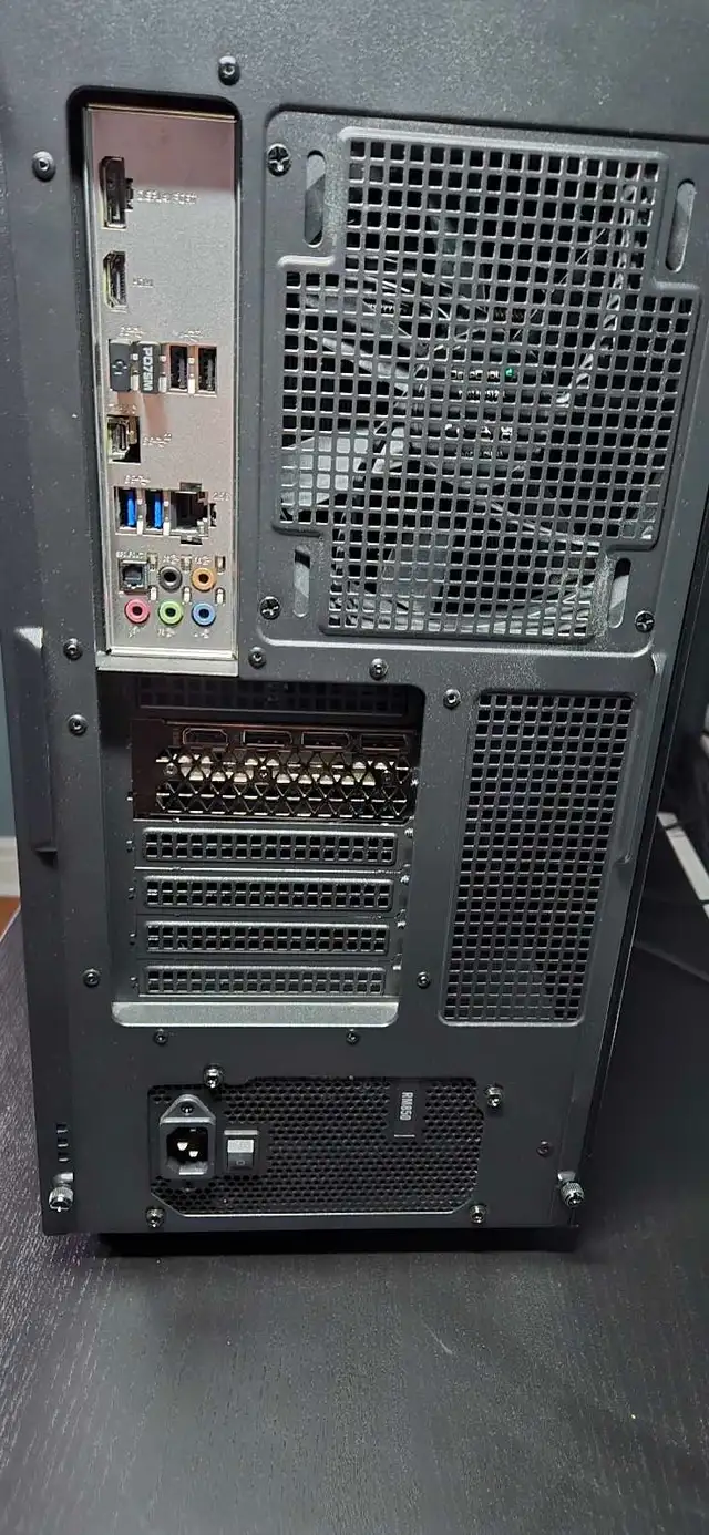 Custom Gaming PC RTX 3070 Ti / i7-12700K – $1500 OBO in General Electronics in Mississauga / Peel Region - Image 6