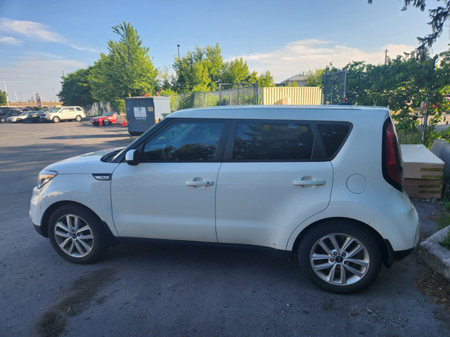 2017 Kia Soul in Cars & Trucks in Oshawa / Durham Region - Image 2