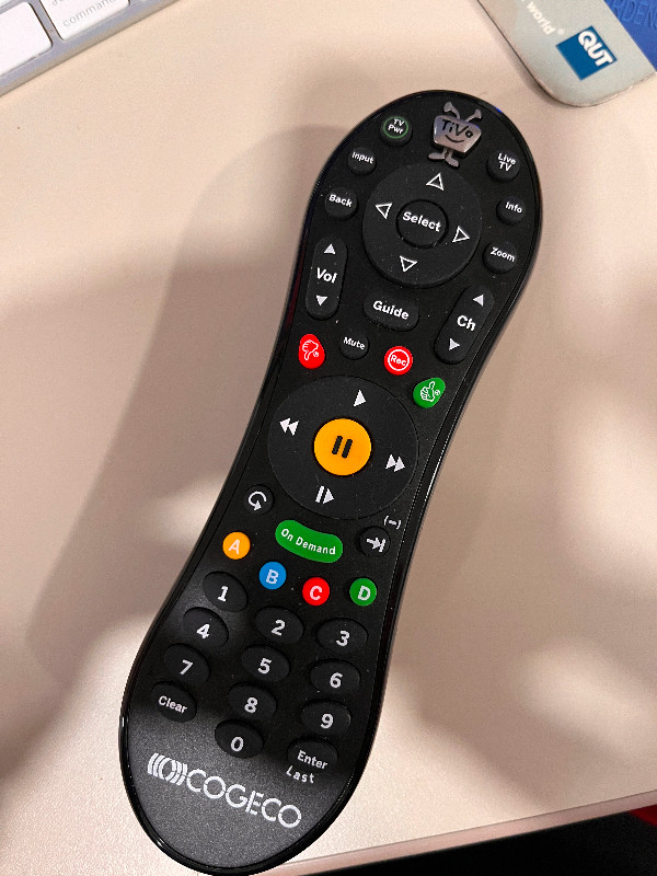 TiVo Cogeco Remote 10$ in Video & TV Accessories in North Bay
