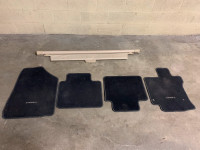 TOYOTA VENZA OE BLACK CARPET MATS-ALMOST NEW! ONLY $60.00!