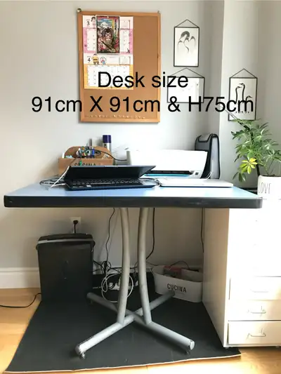 Desk (table), View more