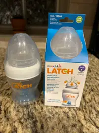 2 brand new 4oz latch baby bottles $5