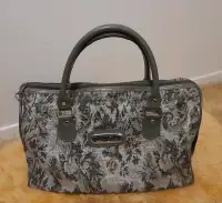 OSCAR DE LA RENTA Vintage Floral Duffle Bag