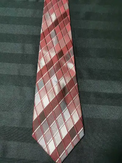 Geoffrey Beene Tie - $20, View more