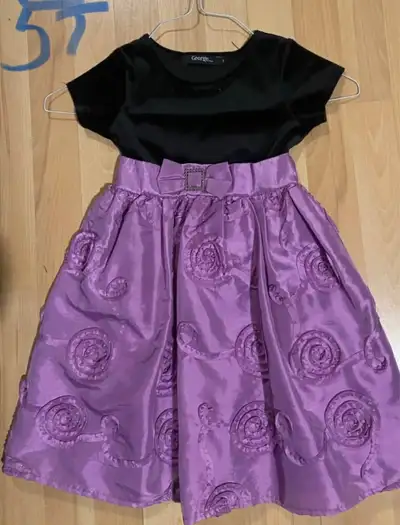 Robe petite fille 5 t, View more