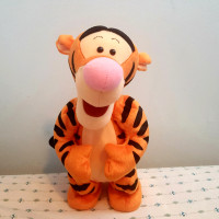 Vintage Bouncing Tigger- Like New!