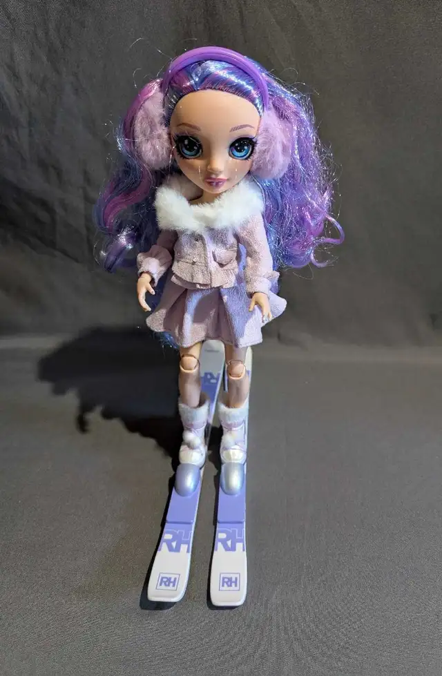 Rainbow High  Winter Break Sports Dolls  in Toys & Games in Charlottetown - Image 4