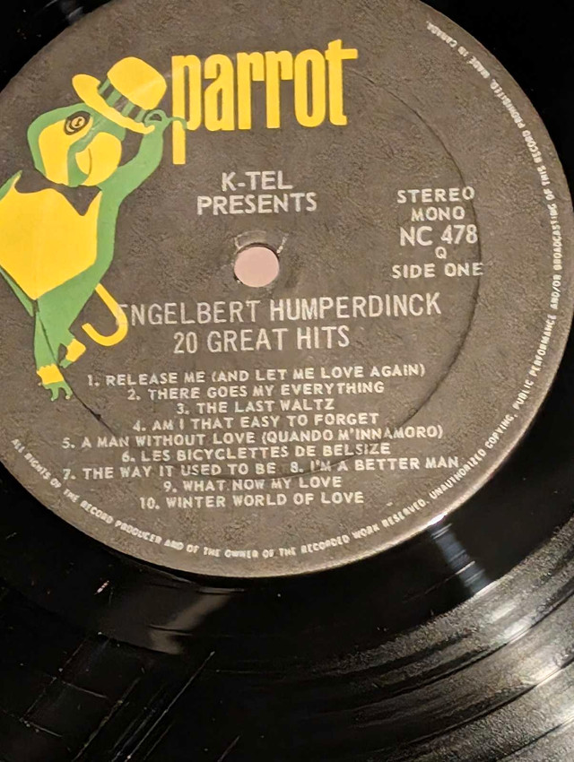2 vintage vinyl records, Engelbert Humperdinck  in Arts & Collectibles in Moncton - Image 4