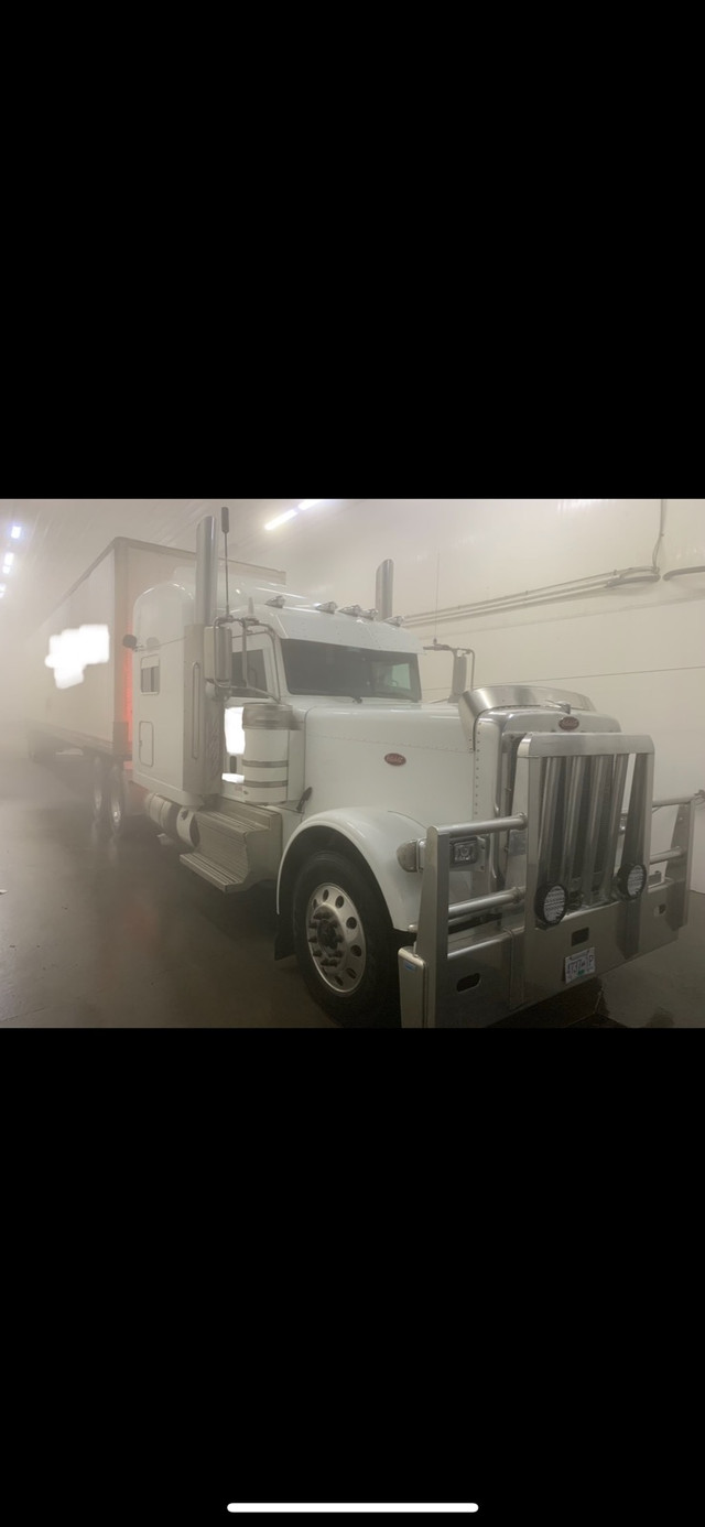 389 long nose, Peterbilt in Heavy Trucks in Calgary - Image 3