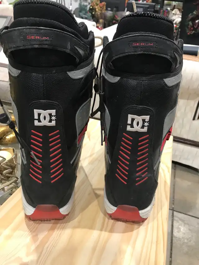 DC Serum 10th Anniversary Snowboard Boots (10.5M) in Snowboard in Calgary - Image 5