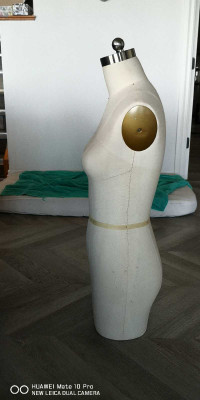 Mannequin (NEED GONE ASAP)